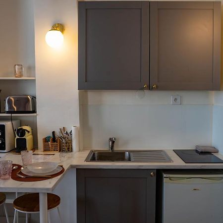 Aux Demoiselles D'Avignon Apartment ภายนอก รูปภาพ