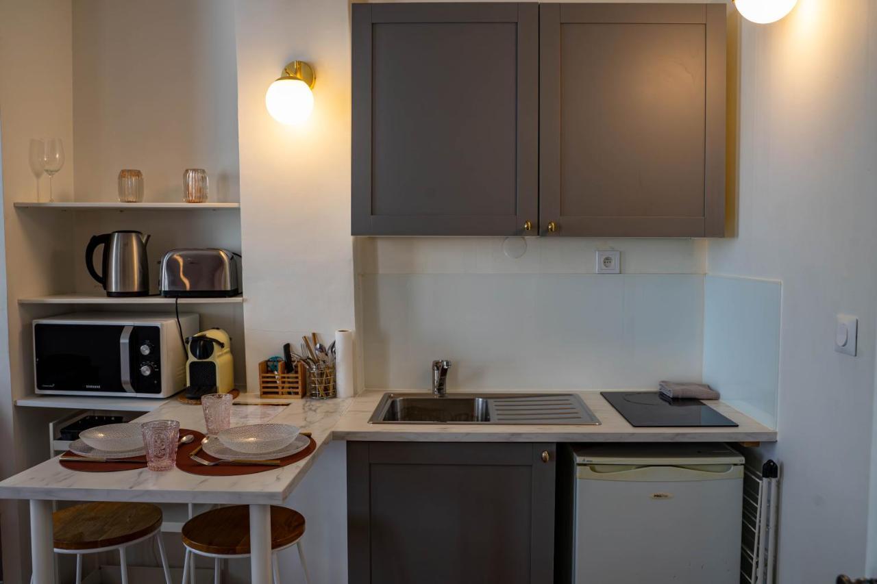 Aux Demoiselles D'Avignon Apartment ภายนอก รูปภาพ
